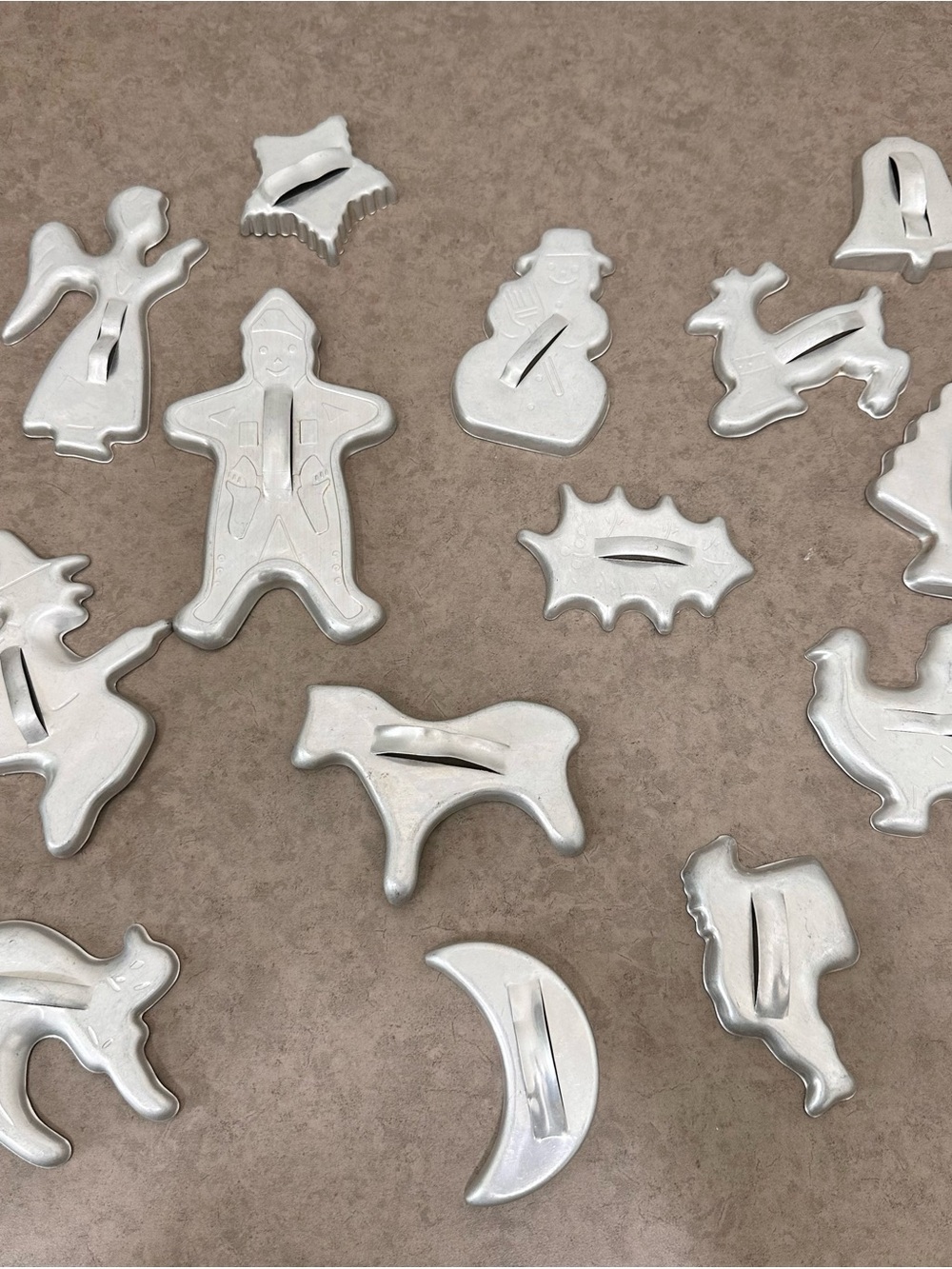 14 pc. Vintage Aluminum Cookie Cutters With Handles - Assorted Holiday Shapes